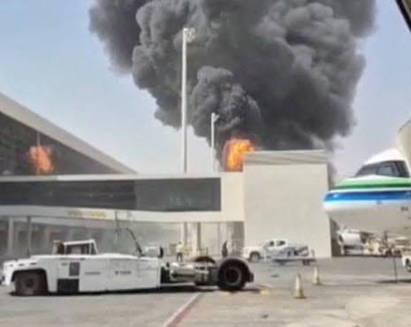 Bandara Riyadh Diserang, 12 Orang Tewas dan Ratusan Warga...
