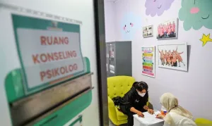 Jadi Tempat Curhat Teman? Psikolog Ingatkan Pentingnya Batasan Diri