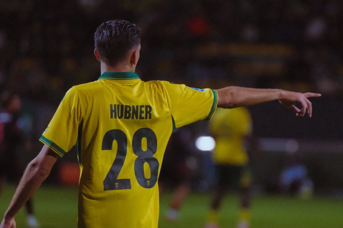 Lanjutan Liga Belanda: Justin Hubner Main Penuh, Ole Rome...