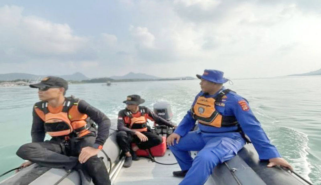 Dedi Lompat dari Dermaga Bakauheni, Langsung Hilang Ditelan Lautan