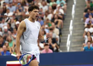 Shelton Tersingkir di Shanghai Masters, Zverev Melaju ke Babak 16 Besar