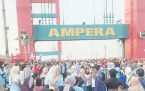 Tergiur Cantik Instan? Waspada Bahaya Kosmetik Ilegal Merusak Kulit Mengintai Sumsel