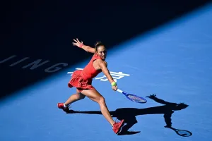 Zheng Qinwen Bangkit, Tantang Mirra Andreeva di Final China Open
