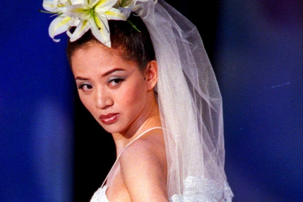 Abu Jenazah Penyanyi Hong Kong Anita Mui Hilang, Keluarga...