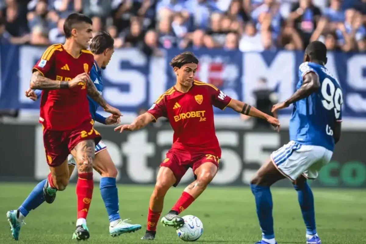 AS Roma Bikin Como 1907 Frustrasi! Bermain dengan 10 Pemain, Laga Tetap Tanpa Gol