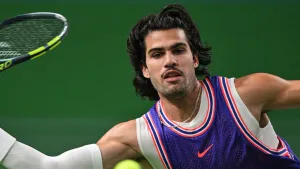 Carlos Alcaraz Tersingkir dari Shanghai Masters, Zizou Bergs Ciptakan Kejutan