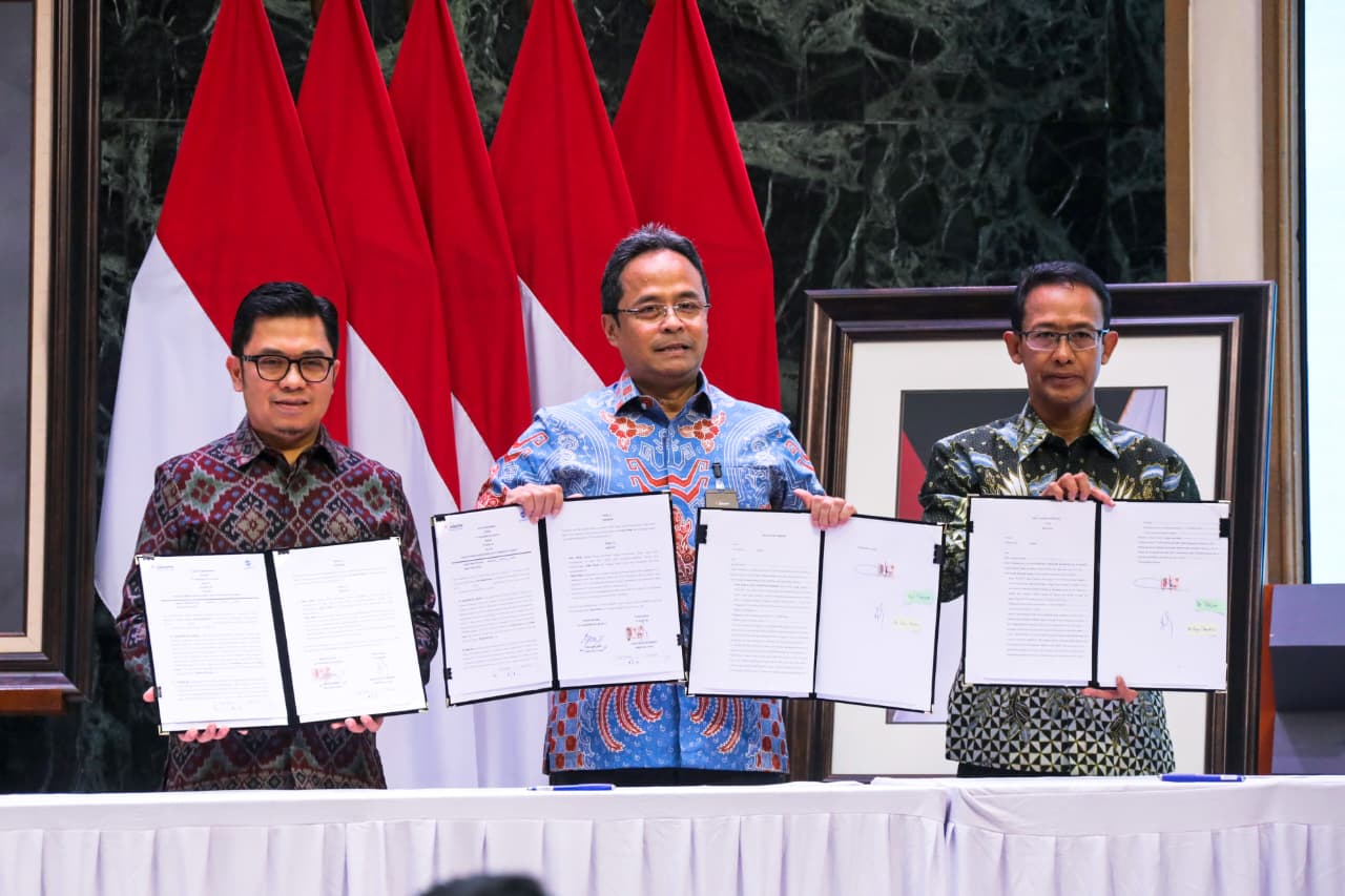 DKI Jakarta Teken 15 Kerja Sama Strategis, Elektrifikasi ...