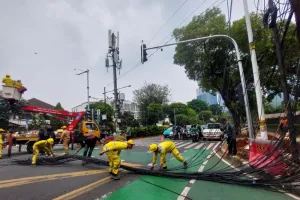 Jelang Peringatan Lima Abad Kota Jakarta, Pemprov DKI Tata Kabel Udara secara Bertahap 