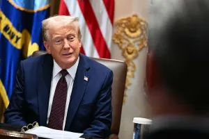 Kala Trump Berseloroh Mau Ubah Nama Atlantik Jadi 'Samudra Trump'