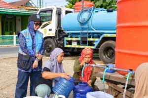 Mengoptimalkan 21 Armada untuk Memasok Air ke Warga Banjarmasin