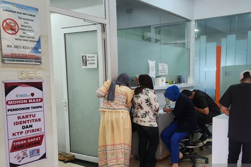 PMI Palembang Ajak Warga Jadi Pendonor Darah Sukarela, Te...