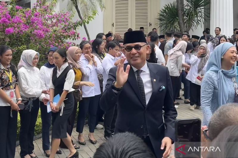 124 Ribu Kasus WNI Ditangani Kemlu, Apa Saja Masalah yang...