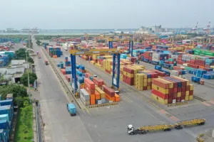 Arus Peti Kemas TPS Tembus 122.876 TEUs, Aktivitas Logistik Makin Bergairah