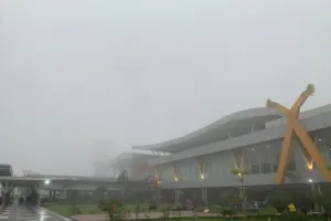 Kabut Asap, 12 Penerbangan di Bandara Pekanbaru Ditunda