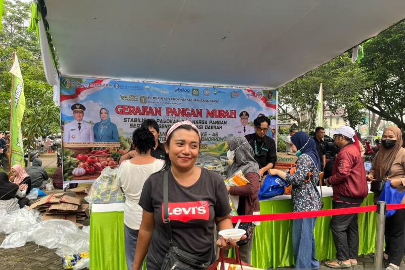 Kendalikan Inflasi, Pemprov Kalimantan Barat Sediakan 10 Ton Beras melalui Gerakan Pangan Murah