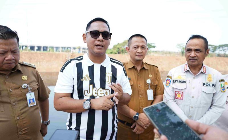 Pemkab Bekasi Normalisasi 16 Kilometer Kali Cikarang Beka...
