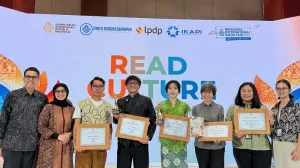 Dari Sastra Populer hingga Buku Anak, Dua Penulis Grasindo Raih Penghargaan IKAPI Awards 2026