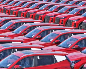Inggris Tolak Tekanan Uni Eropa untuk Kenakan Tarif Mobil Listrik Tiongkok