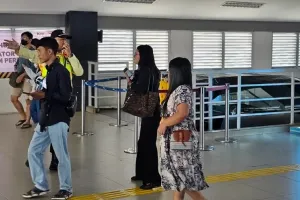 KAI Commuter Operasikan Kembali Fasilitas Eskalator di Stasiun Duri