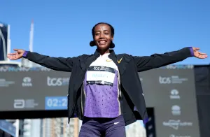 Juara Olimpiade Sifan Hassan Mundur dari Maraton New York, Persiapan Terganggu karena Sakit