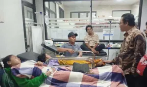Keracunan Massal Es Buah di Magelang, Bupati Grengseng Minta RSUD Tangani Pengobatan 167 Korban 24 Jam