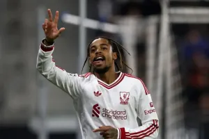 Skor Fantastis 6-3! Bradley Barcola Pimpin Liverpool Taklukkan LASK