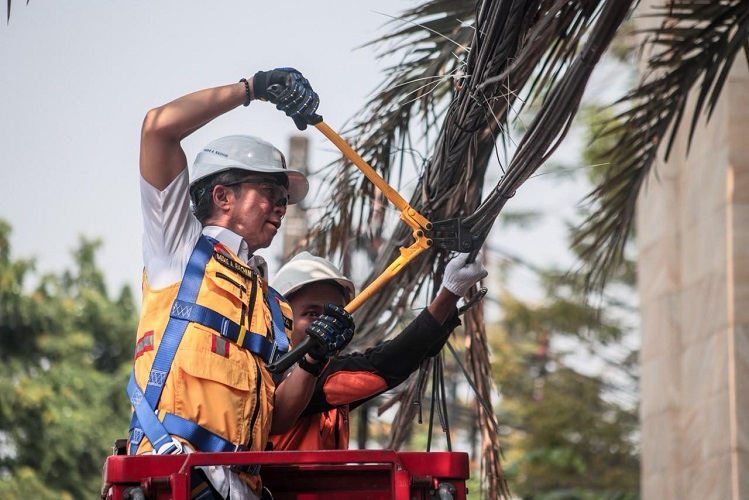 Wali Kota: Pemkot Bogor Targetkan Penurunan Kabel Udara S...