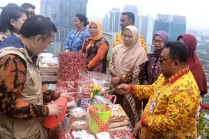 Festival Kelurahan Harus Ja...
