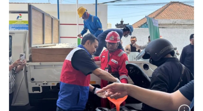 Pertamina Bikin Solusi Alternatif Urai Antrean SPBU di Ba...