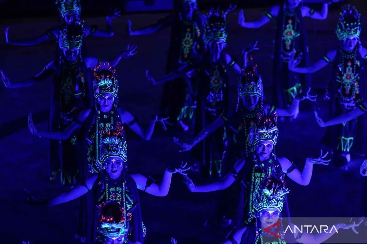 Padukan Seni dan Teknologi, Tari Gandrung Sewu akan Ditampilkan 'Glow in the Dark' di Banyuwangi