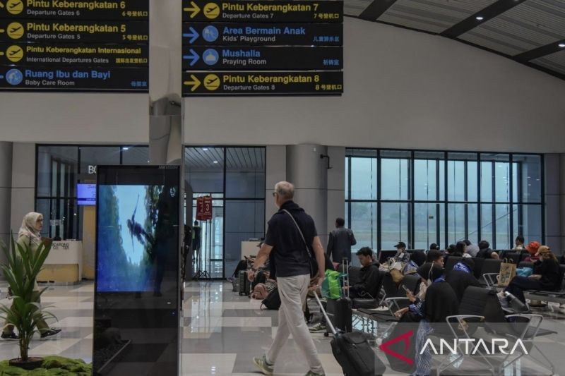 Bandara Mutiara: ‎Kabut Asap Memaksa Sejumlah Penerbang...