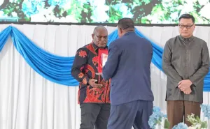 Gubernur Papua Tengah Tekankan Peran Gereja untuk Membina Generasi Muda