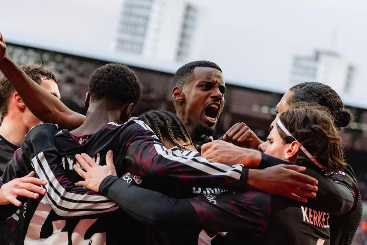 Hasil Liga Inggris: Liverpool Tumbangkan Brentford 2-1, The Reds Amankan Tiga Poin