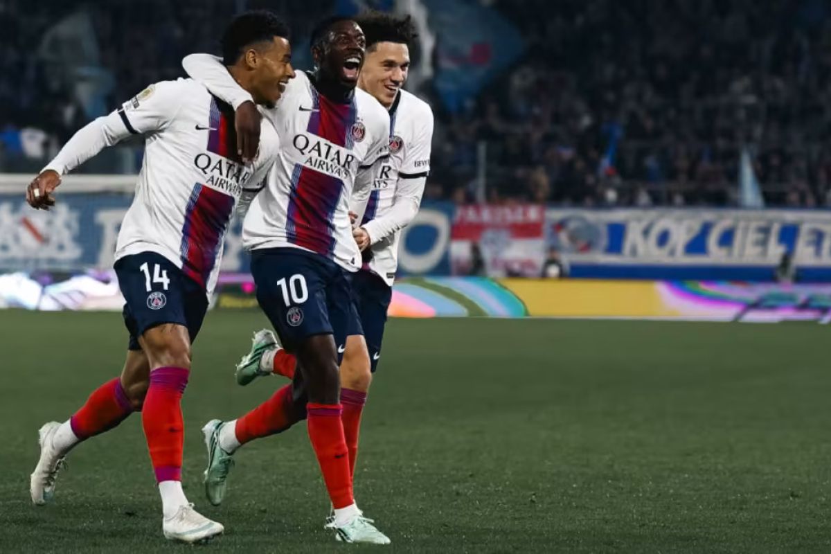 Hasil Liga Prancis: PSG Puncaki Klasemen Usai Taklukkan Strasbourg 3-1