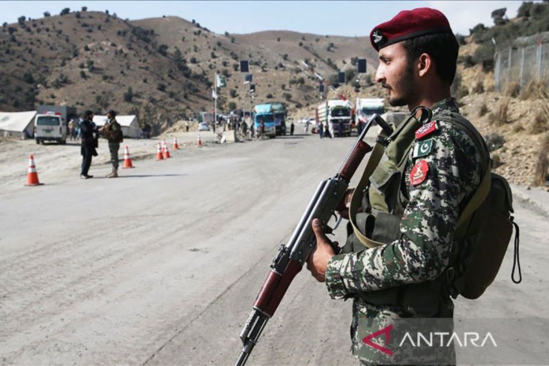 Konflik Afghanistan-Pakistan Memanas, Baku Tembak Pecah d...
