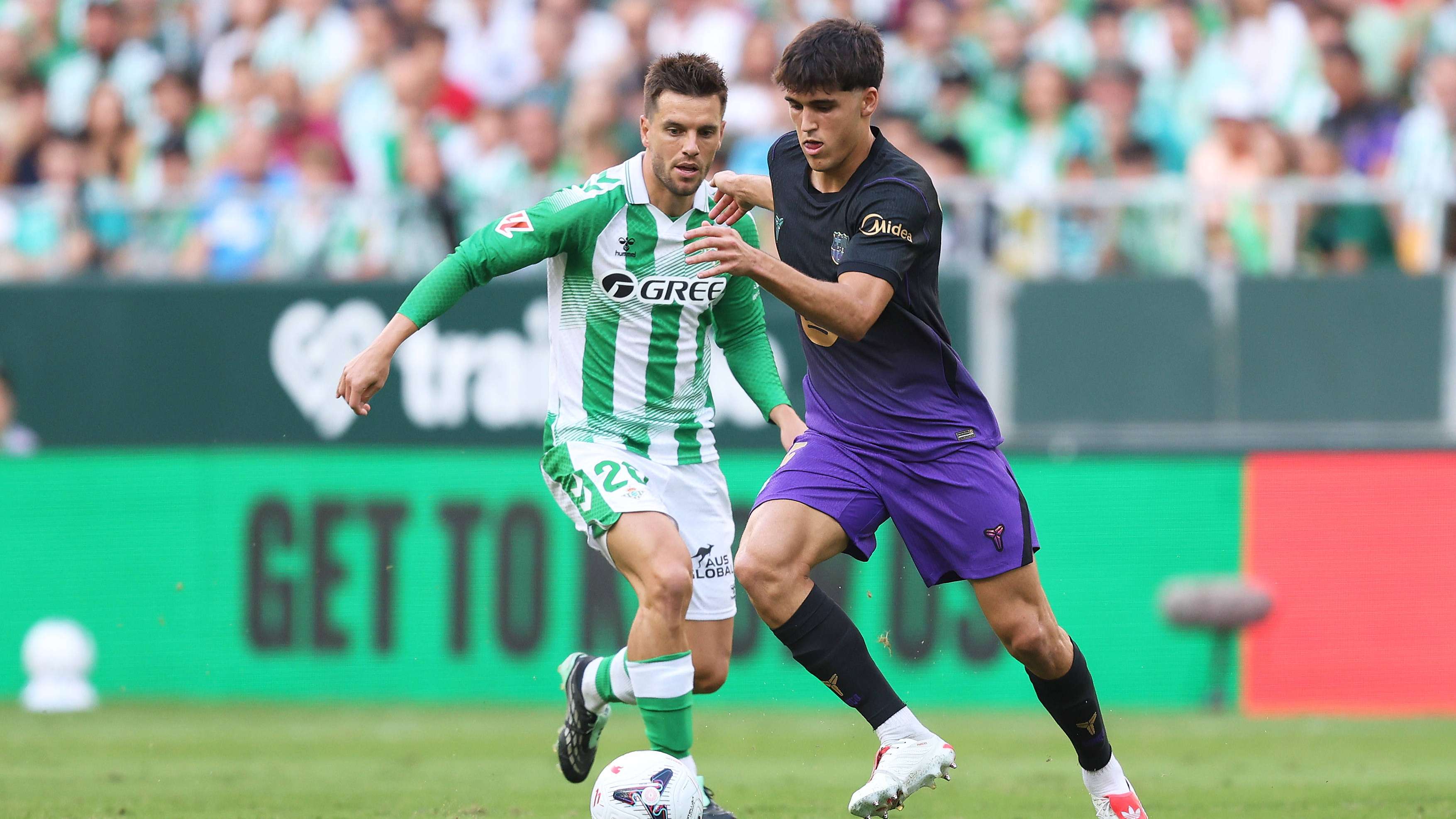 La Liga Spanyol: Yamal Menggila, Barcelona Bantai Betis 5...