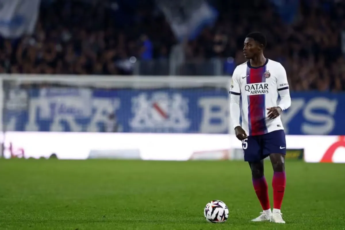 Cedera Paha, Bek Andalan PSG Nuno Mendes Dipastikan Absen...