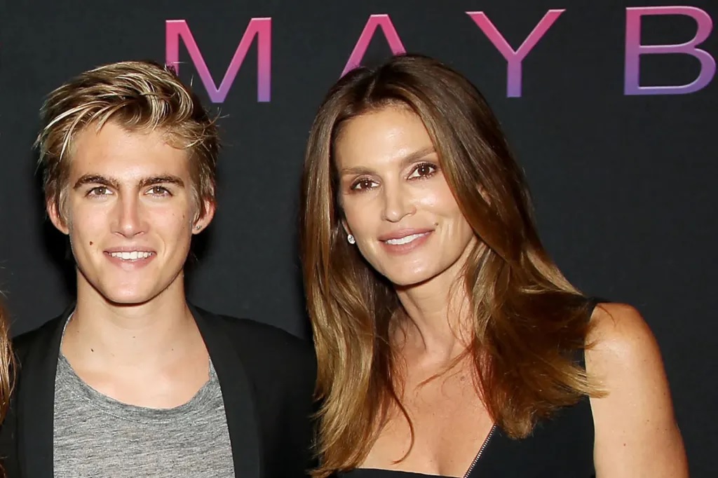 Cindy Crawford Patah Hati atas Kematian Putranya, Presley...