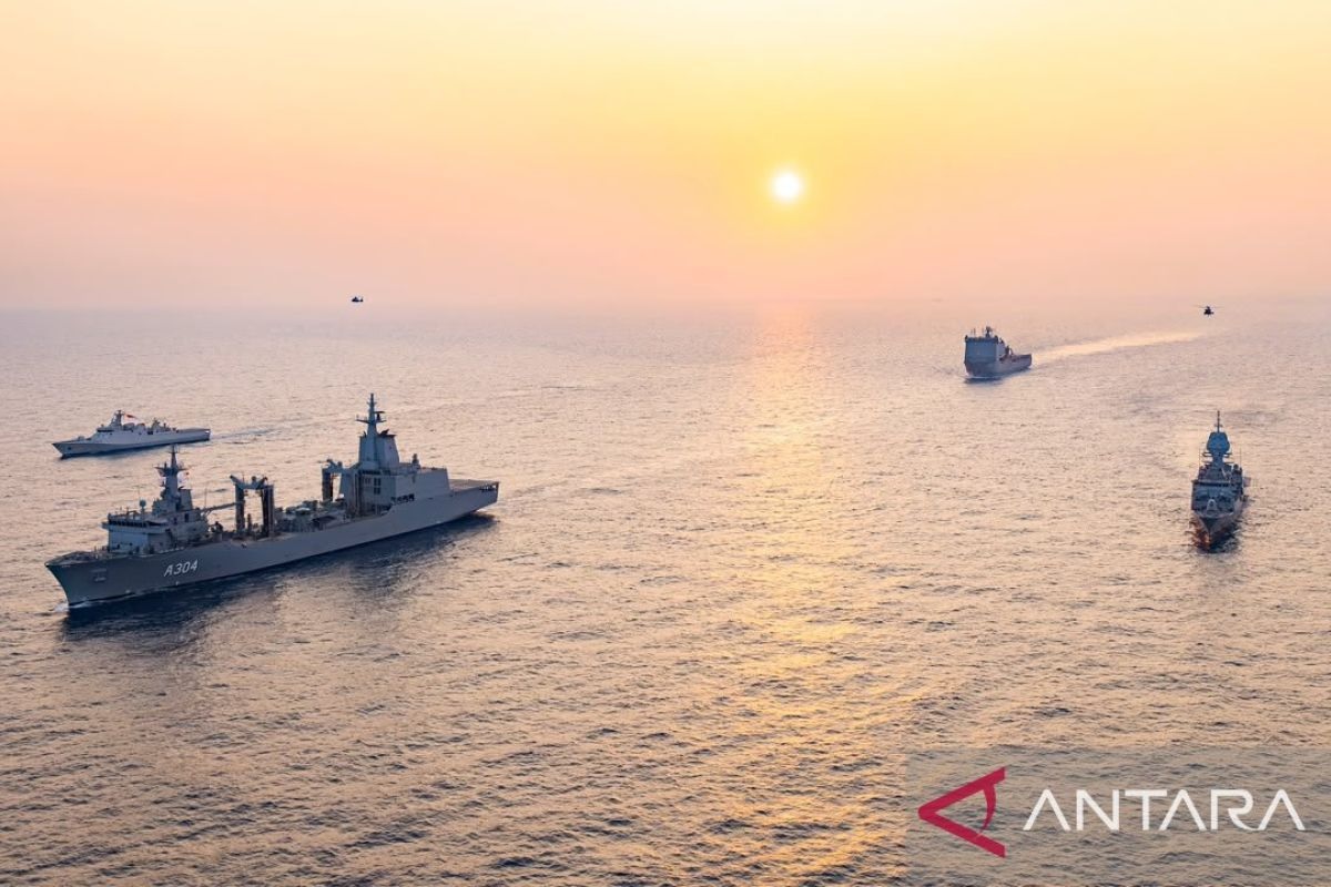 Kapal Perang Indonesia dan Australia Latihan Bersama di Perairan Utara Bali