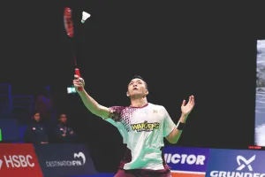 Pemain Indonesia Saling Jegal di French Open