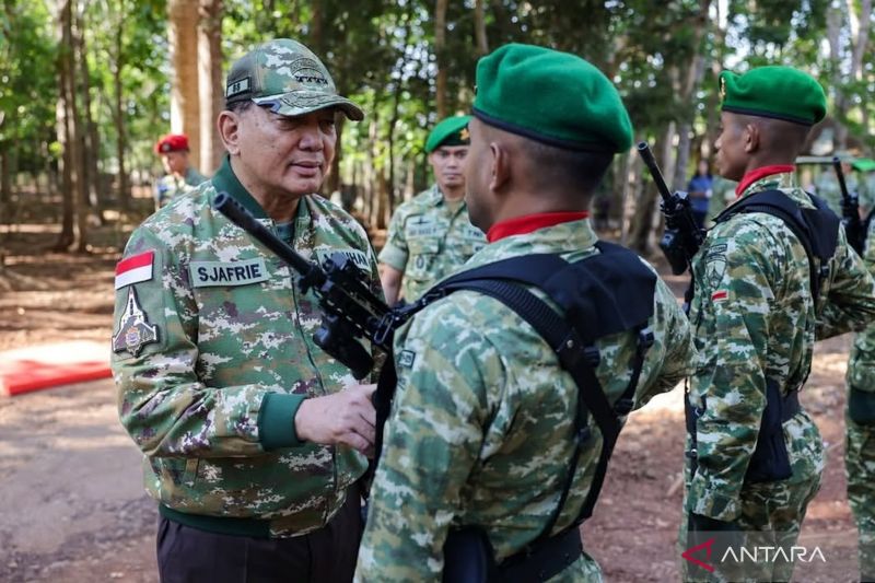 Menhan Minta Prajurit Yonif Teritorial Pembangunan Miliki...