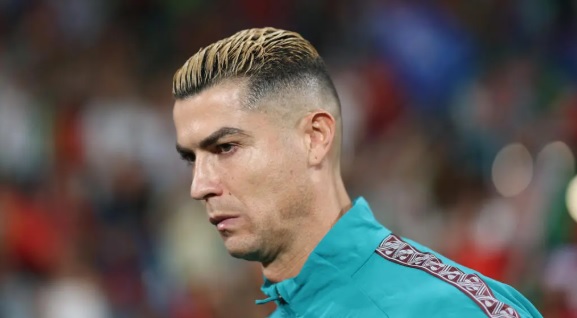 Ronaldo Tinggalkan Pemusatan Latihan, Federasi Portugal Jatuhkan Hukuman