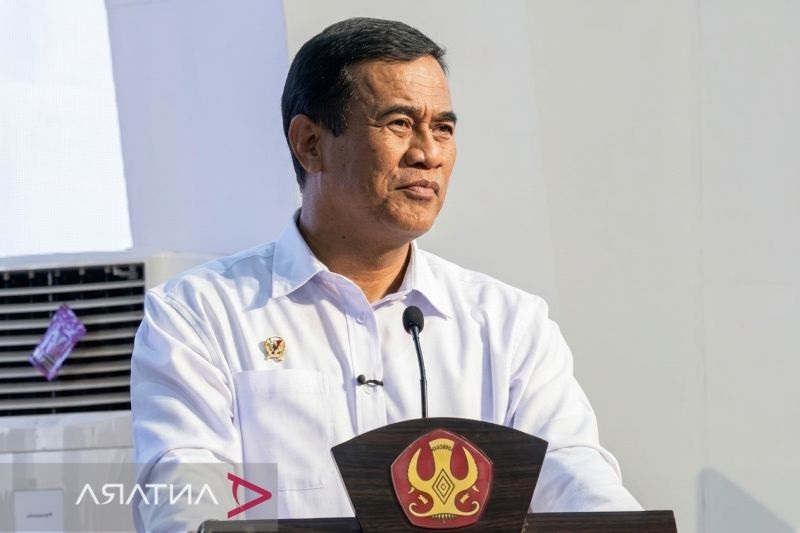 Survei Adidaya Institute: Andi Amran Sulaiman Jadi Menteri Berkinerja Terbaik di Era Presiden Prabowo.
