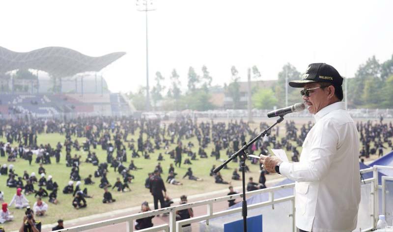Aksi Kolosal! 5.000 Pesilat Pelajar Kompak Peragakan Juru...