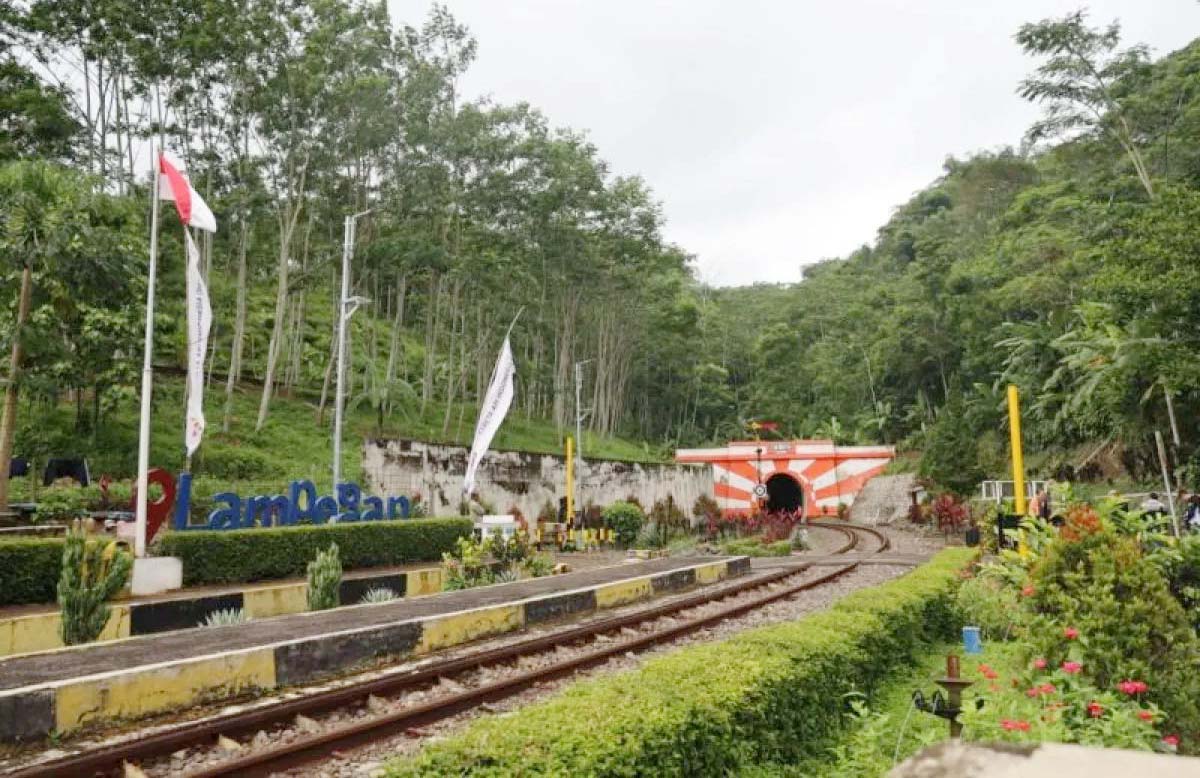 Daftar 10 Terowongan Kereta Api Tertua di Indonesia, Diba...