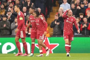 Klasemen Naik ke Peringkat Dua, Liverpool Comeback Dramatis dengan Taklukkan Villarreal 4-3