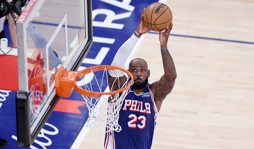 LeBron James Rusak Pesta Juara Knicks