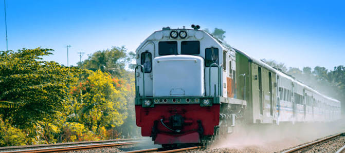 Transportasi Massal, Kereta Makin Jadi Pilihan Warga Suka...