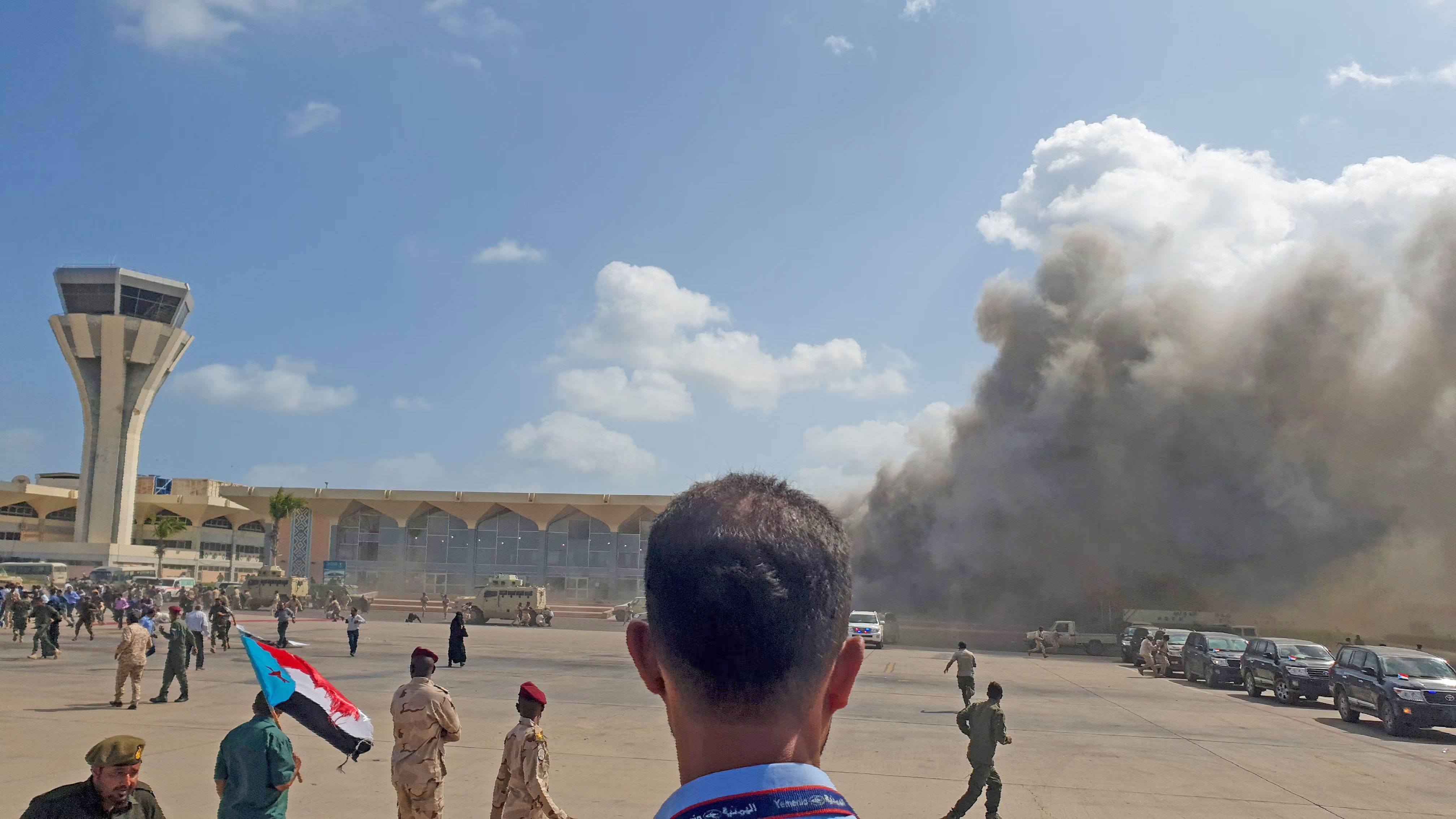 Bandara Yaman Kini Jadi Incaran Serangan Houthi