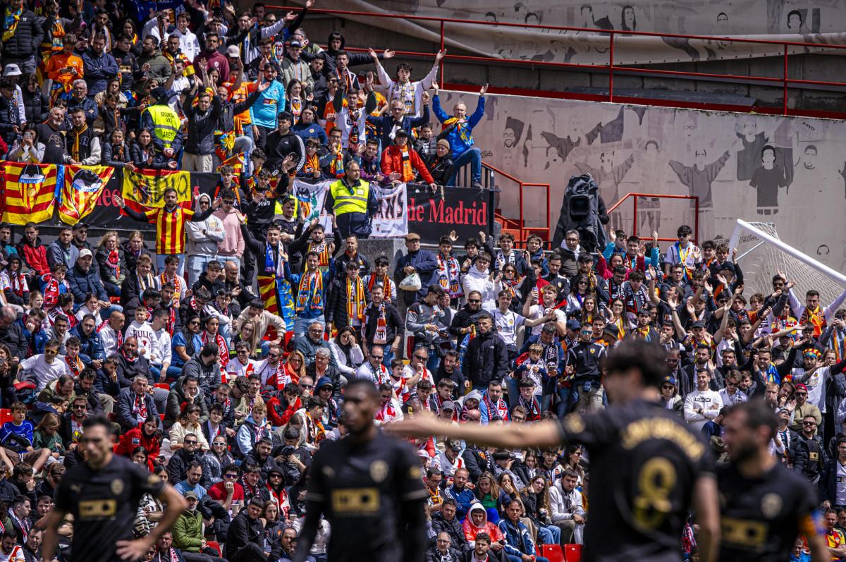 La Liga Perkuat Perlindungan Suporter, Harga Tiket Tandan...